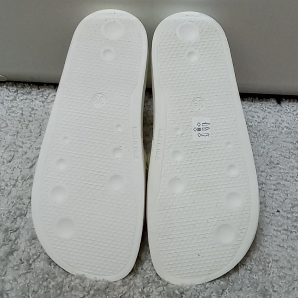 *Final Price* Rag & Bone White Pool Slides Shower Slides Size 9 NIB - Picture 5 of 7